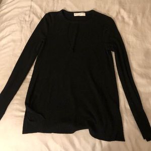 Long sleeve sweater